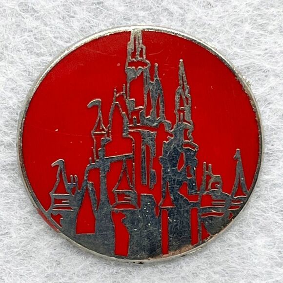 🔮 5/$25 Disney Parks Cinderella's Castle Park Icon Pin - Picture 1 of 2